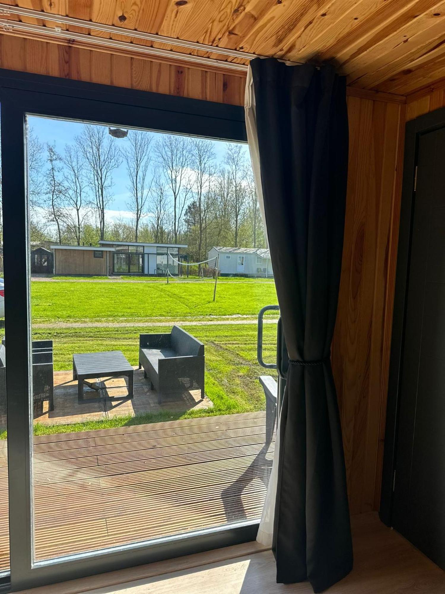 Luxe Tiny House Bij Het Leekstermeer Matsloot エクステリア 写真